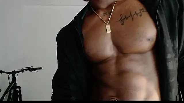 drake_brwon_23 现场XXX聊天