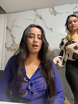 Chat XXX ao vivo de Antonella_Julieta