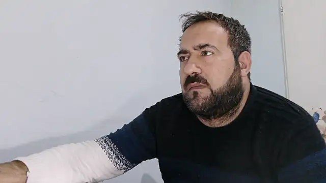 Chat XXX en directo de mio_jaks