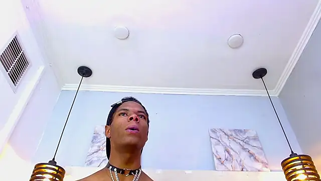 Santiago_Ortiz_ Chat XXX live