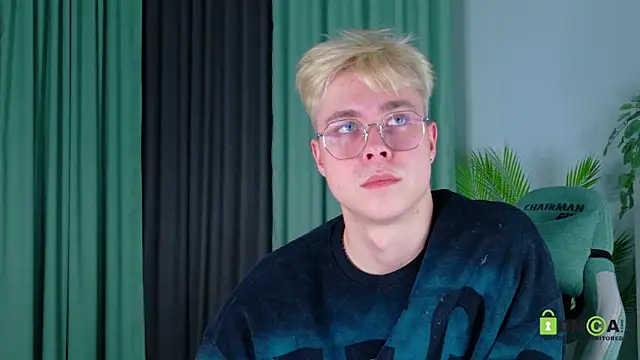 Fred_Cute 现场XXX聊天