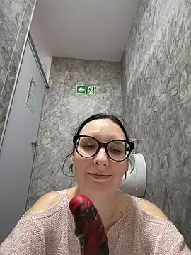 The_Snowwhitee's Live XXX Chat