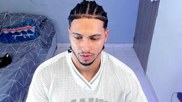 Chat XXX ao vivo de Kris_Khalifa69