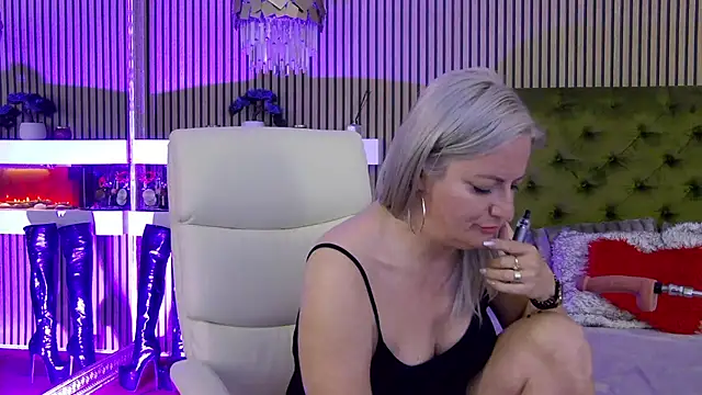 LadyTouch – Live XXX-chat