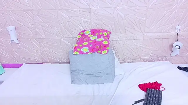 nina_bae Adlı Modelin Canlı XXX Sohbeti