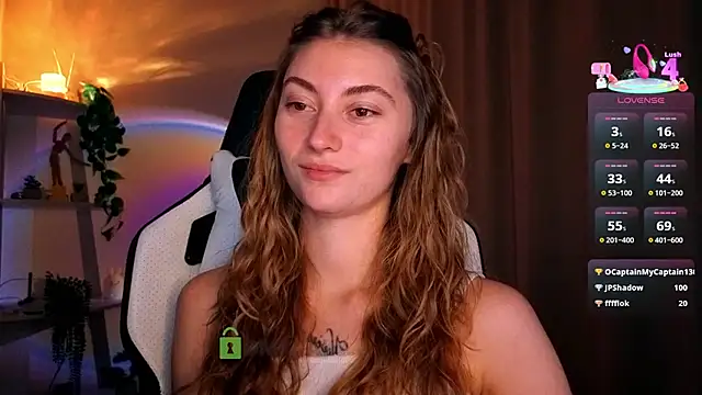 lady_curls' Live XXX Chat