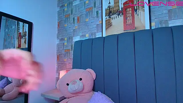 katy_handerson: απευθείας συνομιλία ΧΧΧ