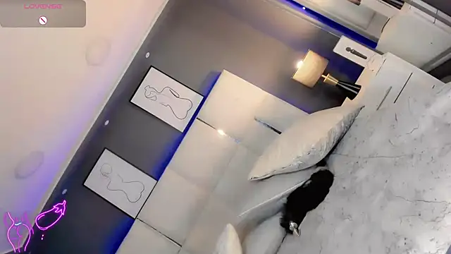 Nikita_Dragun_777: онлайн-секс-чат