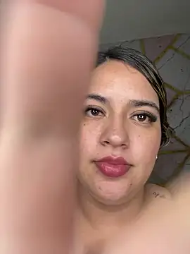 Amira_Malia: απευθείας συνομιλία ΧΧΧ