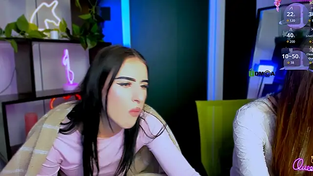 arianaa_cat's Live XXX Chat