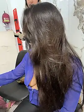 Antonella_Julieta Adlı Modelin Web Kamerası Şovu