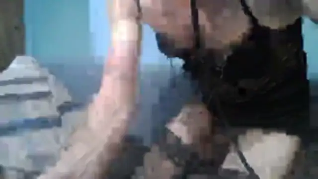 chceciedalsiebie: διαδικτυακό σόου στην κάμερα