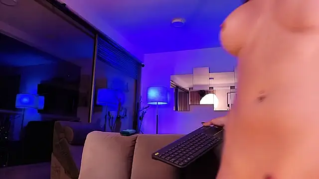 mandi4pole_'s Live XXX Chat