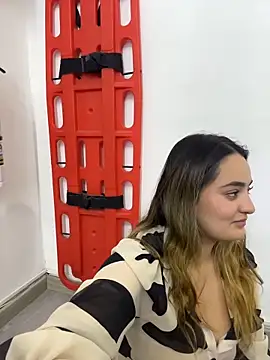 Antonella_Julieta Chat XXX in diretta