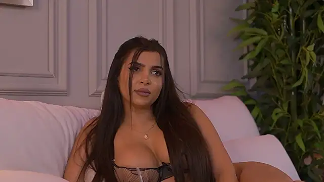 NicoleCellini Live XXX-Chat