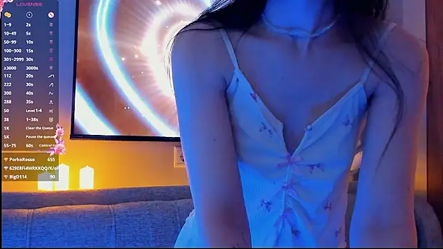 MirnaTellado Chat XXX in diretta