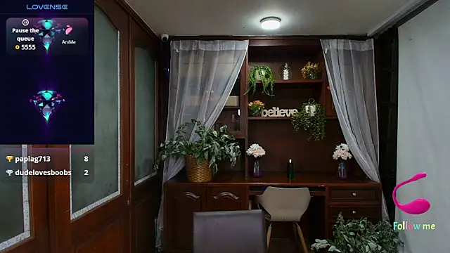 Онлайн чат XXX VictoriaHenao