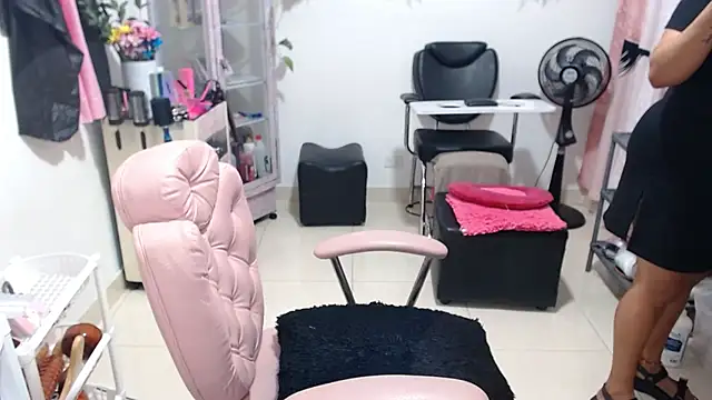 Chat +18 de titsbiglovers ao vivo