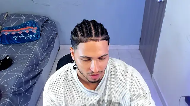 Kris_Khalifa69: онлайн-секс-чат