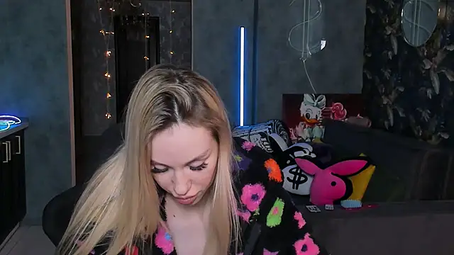 Blckmirrorr live XXX chat