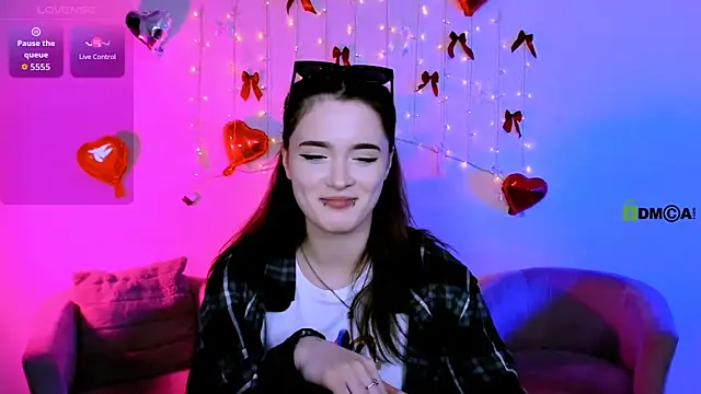 Chat +18 de liana_kisses ao vivo