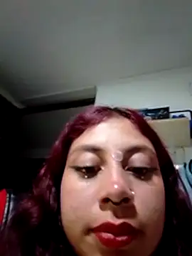 alejitaaa_machaadoo 即時 XXX 聊天