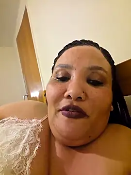 Webkamerová show Curvy-Nthabi_X