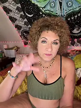 แชท XXX สดของ SuzyCatzz