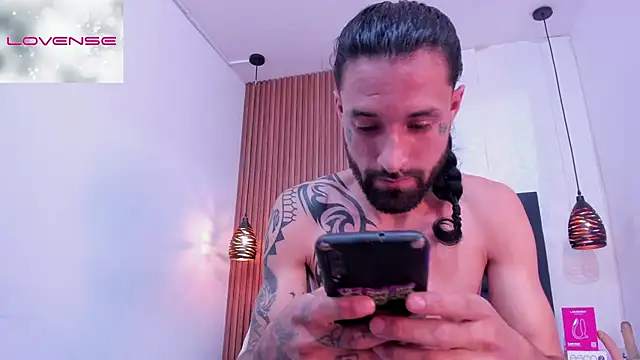 Hisoka_011 라이브 XXX 채팅