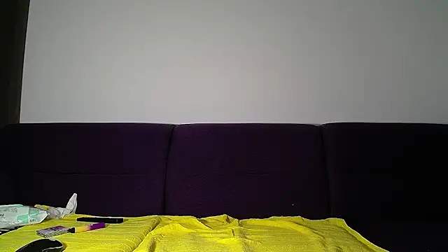 Julianna68 Chat XXX live