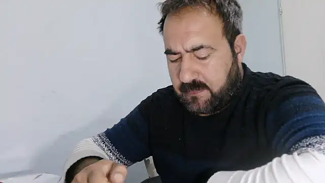 mio_jaks Adlı Modelin Canlı XXX Sohbeti