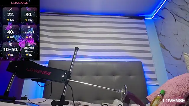 Вебкам-шоу kylievoosx