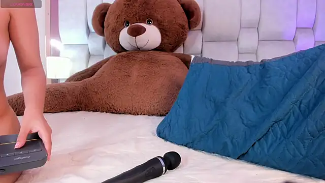 SusiMendez Adlı Modelin Canlı XXX Sohbeti