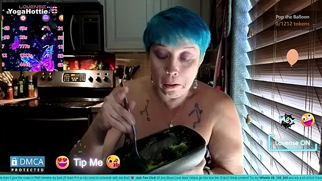 Sembang XXX Secara Langsung YogaHottie76