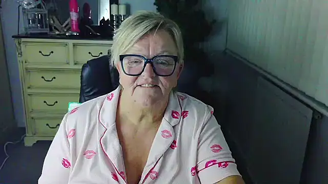 Živý XXX chat BridgetBlueEyes