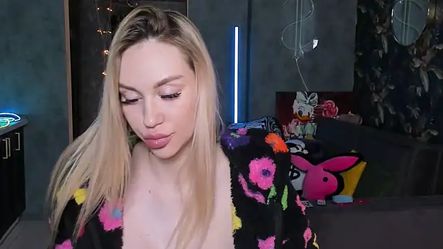 Blckmirrorr Live XXX-chat