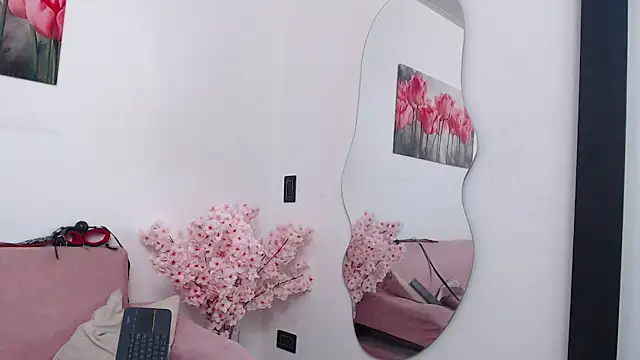 Chatroom XXX en direct de pinky_f00x