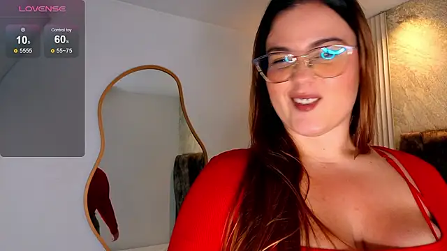 zoe_hugeboobs Adlı Modelin Canlı XXX Sohbeti