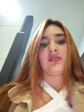 katty_42 webcam show