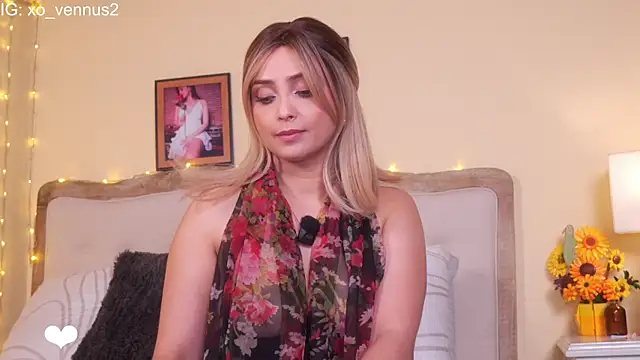 annie22love: απευθείας συνομιλία ΧΧΧ