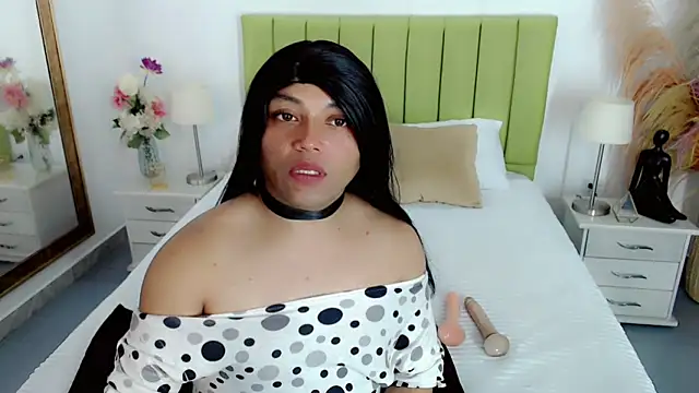 charlotte1_sweet élő XXX-chatje