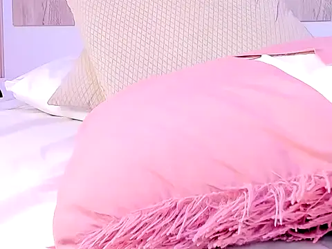 EmilySearss' Live XXX Chat