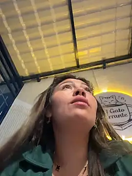 LIZ-06_'s Live XXX Chat