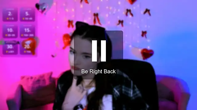 Chat +18 de liana_kisses ao vivo