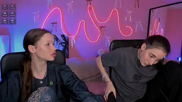 دردشة khloebeauty الجنسية المباشرة