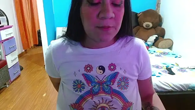 Andrea_deepsloppy: онлайн-секс-чат