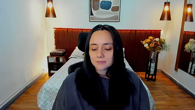 KatherineBond 现场XXX聊天