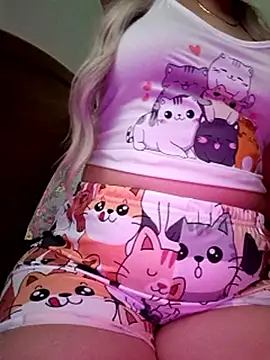 Sophie_BbC_Squirt Adlı Modelin Web Kamerası Şovu