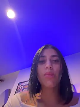 AlannaEvons Adlı Modelin Web Kamerası Şovu