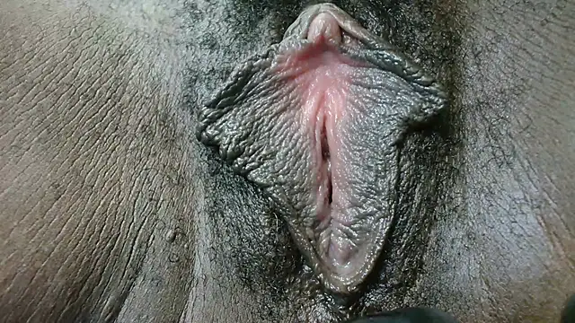 DirtySweetlola32's Live XXX Chat